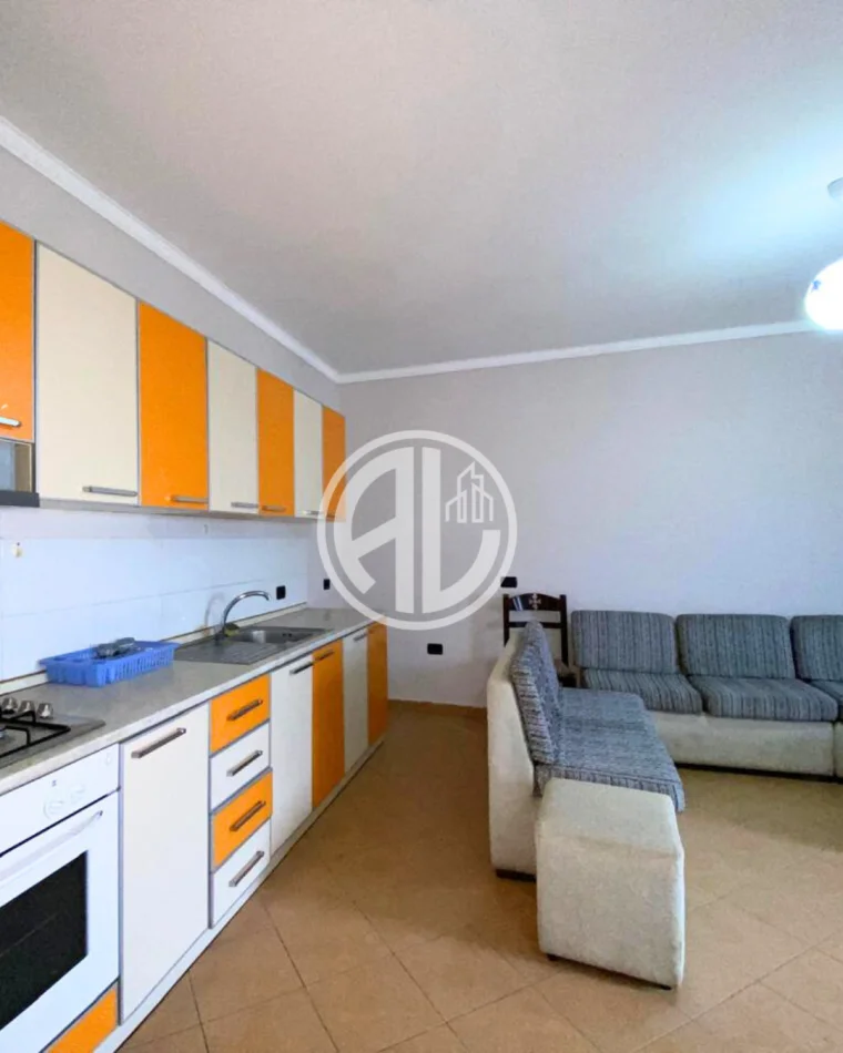 Durres, shitet 1+1 Kati 7,