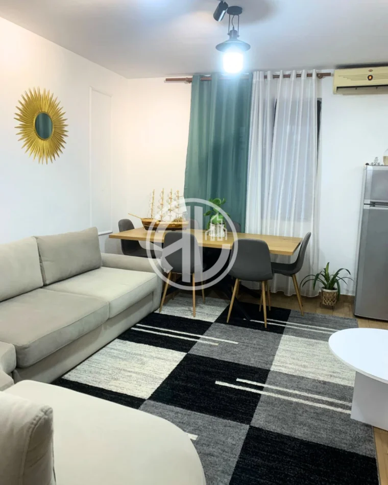 Durres, shitet 1+1 Kati 1,