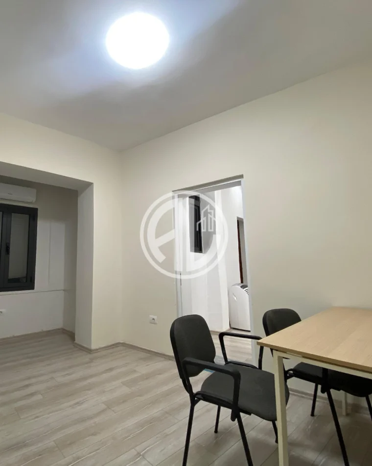 Ambient Biznesi 3+1 per Qira Bulevardi Dyrrah, Durres!