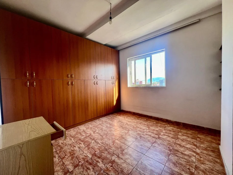 shitet 2+1+Ballkon Kati 5, 74 m² 100.000 €