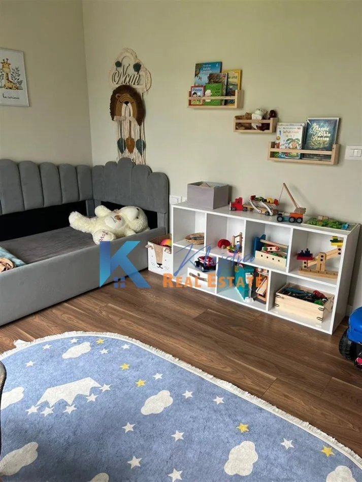 Tirane, jap me qera apartament 2+1+Ballkon Kati 9, 97 m² 1.500 € (Rruga e Kosovareve)