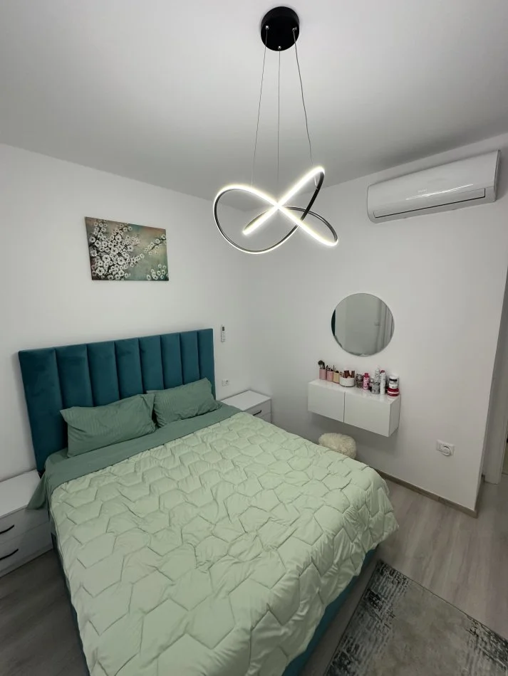 Tirane, shitet apartament 2+1 Kati 4, 73 m² 154.000 € (Residenca Erli Porcelan)
