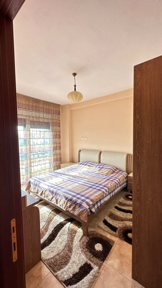 Tirane, jepet me qera 2+1 Kati 5, 86 m² 550 € (Dritan Hoxha)