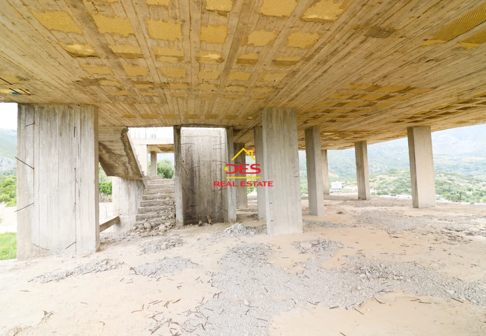 Himare, shitet shtepi 2 Katshe , 163 m² 400.000 € (Himare)