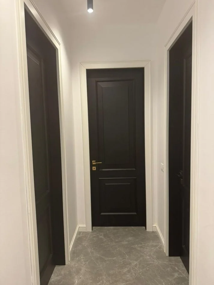 Tirane, jepet me qera apartament 2+1 Kati 5, 116 m² 1.300 € (Kompleksi Delijorgji)