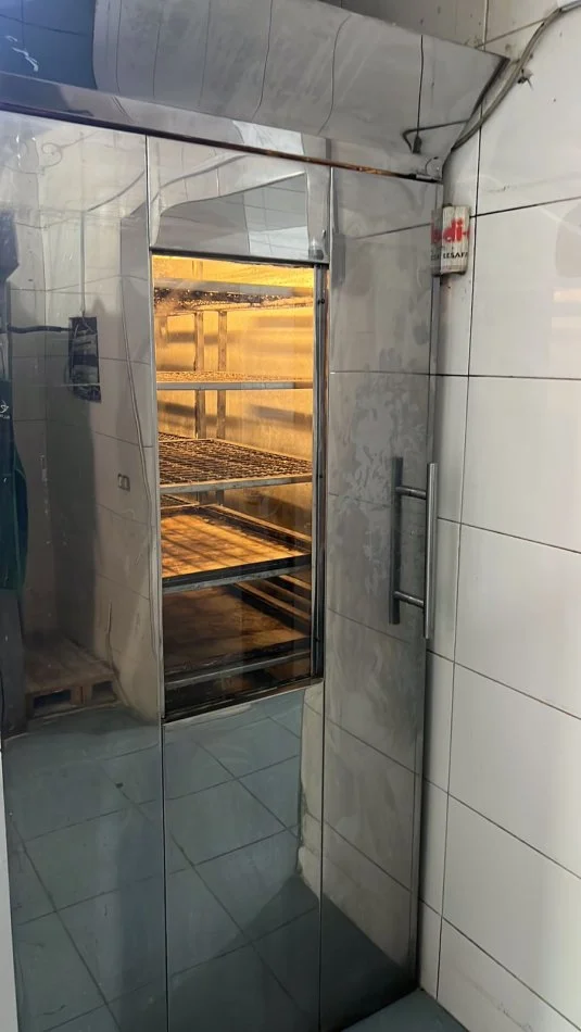 Tirane, jepet me qera dyqan Kati 0, 110 m² 700 € (Qytet Studenti)