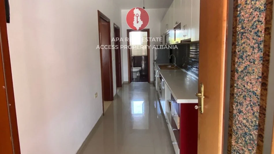 Tirane, jepet me qera Vile 1+1+Aneks Kati 2, 60 m² 300 € 