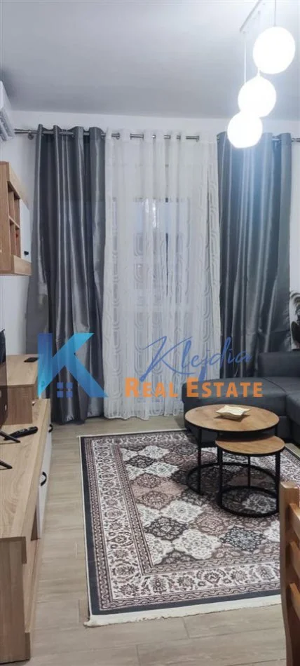 Tirane, jap me qera apartament 2+1+Ballkon Kati 9, 80 m² 450 € (Misto Mame, afer hotel 7777)