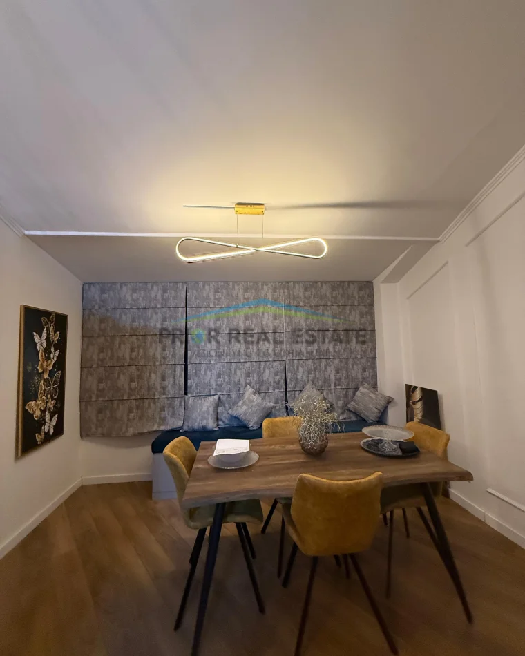 Tirane, jepet me qera apartament 1+1 Kati 3, 82 m² 500 € (Teleferik)