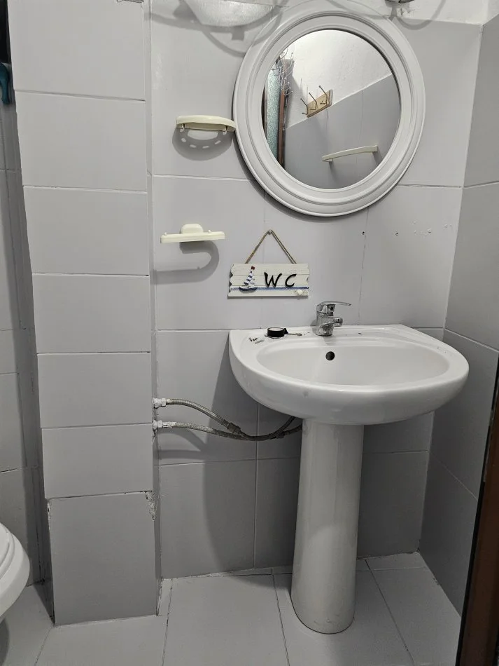 Tirane, jepet me qera apartament 1+1 Kati 1, 360 m² 360 € (Don Bosko)