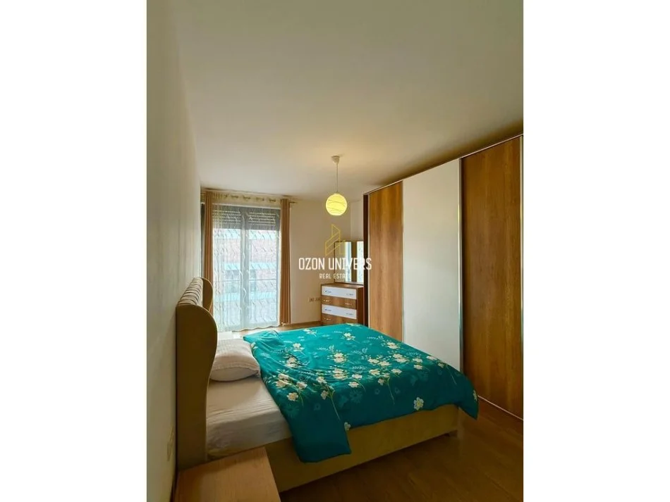 Tirane, jepet me qera apartament 2+1+Ballkon Kati 4, 96 m² 750 € (Fiori di Bosco, Don Bosko)