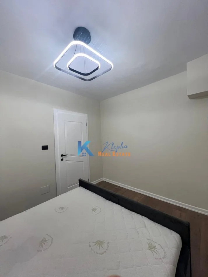 Tirane, shitet apartament 1+1 Kati 1, 40 m² 105.000 € (tek Mozaiku i Tiranës)