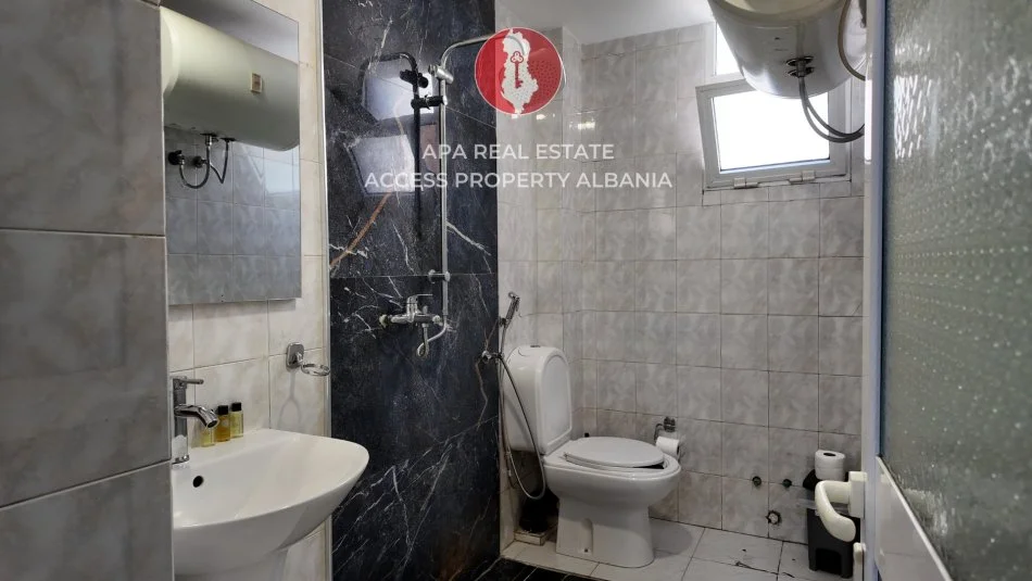 Tirane, jepet me qera apartament 2+1+Ballkon Kati 4, 120 m² 750 € (Rrruga Bardhok Biba)