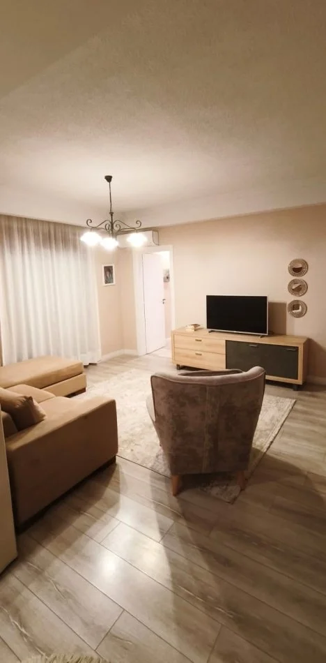 Tirane, shitet apartament 2+1 Kati 7, 112 m² 350.000 € (Rruga Qemal Stafa)
