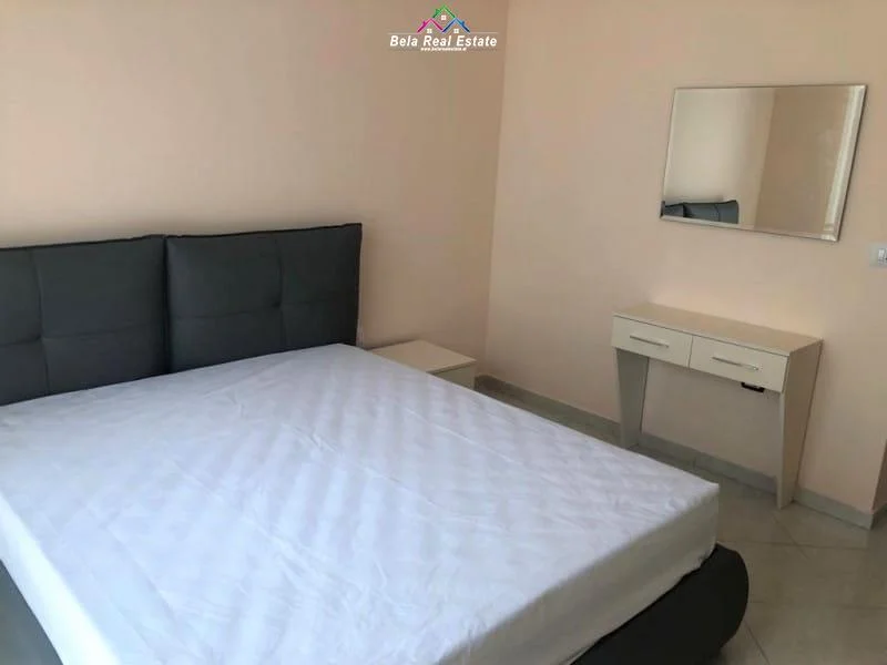 Tirane, jepet me qera apartament 1+1 Kati 6, 100 m² 700 € (Rruga Shefqet Musaraj)