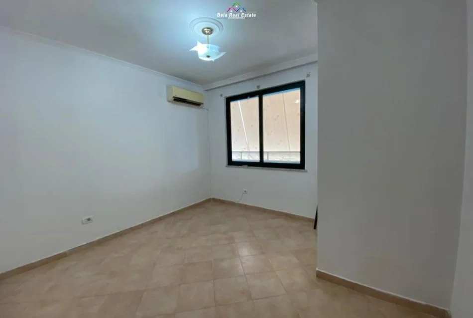 Tirane, jepet me qera zyre Kati 11, 143 m² 1.560 € (Bulevardi Gjergj Fishta)
