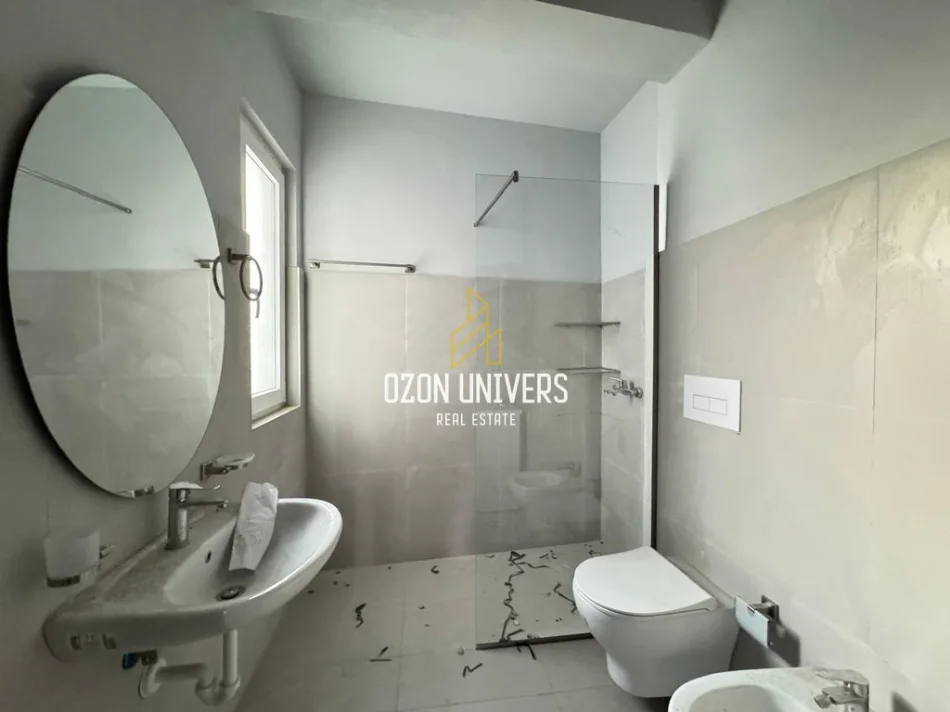 Tirane, jepet me qera apartament 2+1+Ballkon Kati 6, 90 m² 650 € (River Residence, Astir)