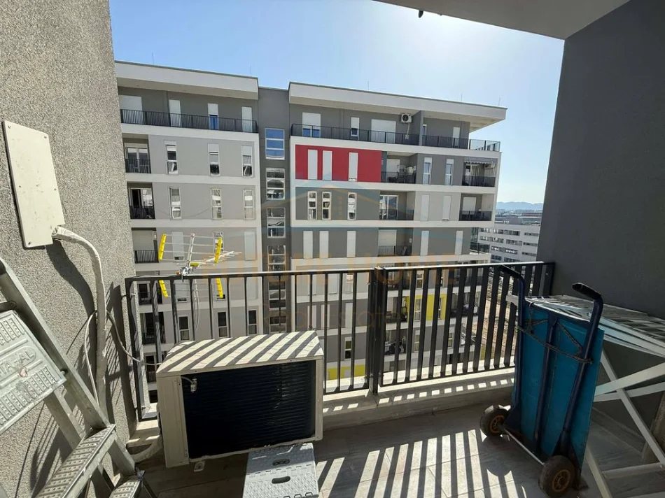 Tirane, jepet me qera apartament 1+1 Kati 6, 52 m² 420 € (Univers City)