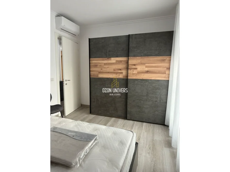 Tirane, jepet me qera apartament 2+1+Ballkon Kati 6, 90 m² 900 € (Ish Stacioni i Trenit)