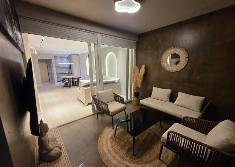 Shqiperi, shitet apartament 2+1+Ballkon Kati 8, 112 m² 305.000 € 