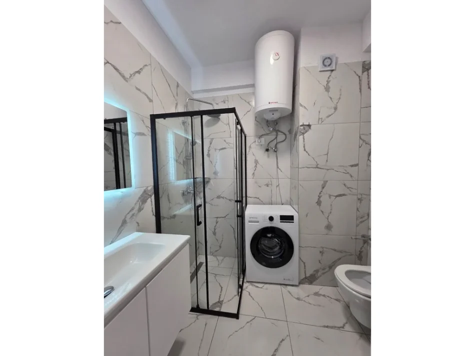 Tirane, jepet me qera apartament 1+1 Kati 3, 72 m² 500 € (Urban Gate, Unaza e Re)