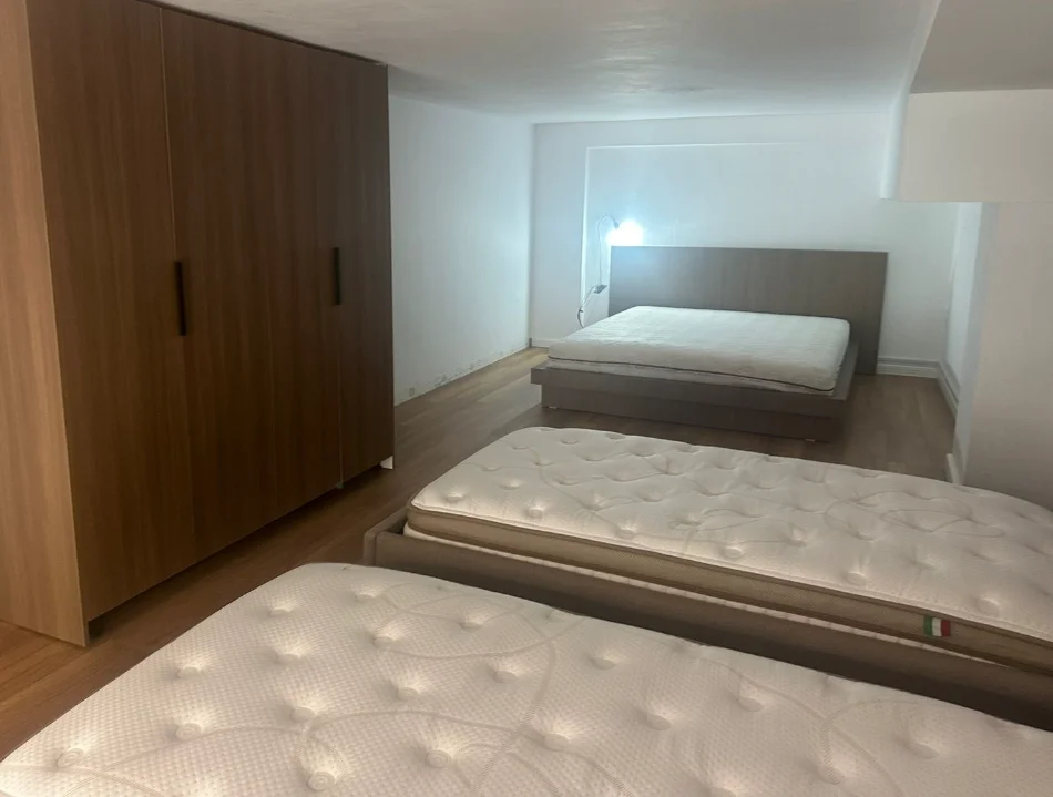 Tirane, shitet apartament 2+1 , 119 m² 155.000 € 