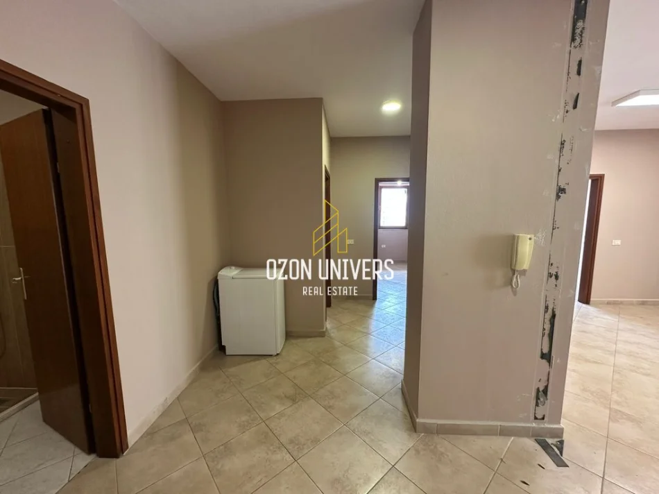 Tirane, jepet me qera apartament 3+1+Ballkon Kati 6, 110 m² 850 € (Bulevardi Zogu i Parë)