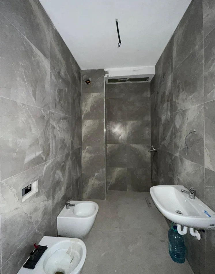 Tirane, shitet apartament 1+1 , 51 m² 91.600 €