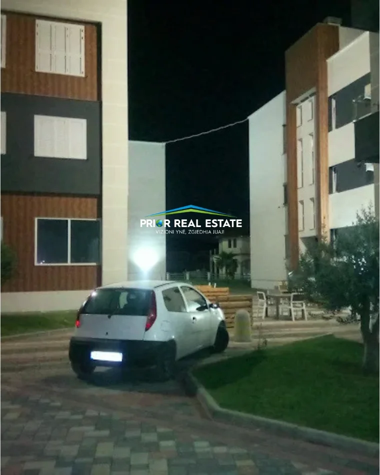 Durres, shitet apartament 2+1 Kati 2, 80 m² 180.000 € (Gjiri i Lalezit)