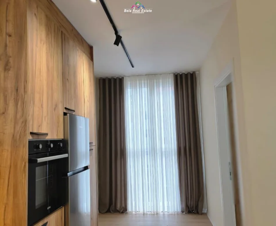 Tirane, jepet me qera apartament 2+1 Kati 3, 100 m² 630 € (Bulevardi Migjeni)