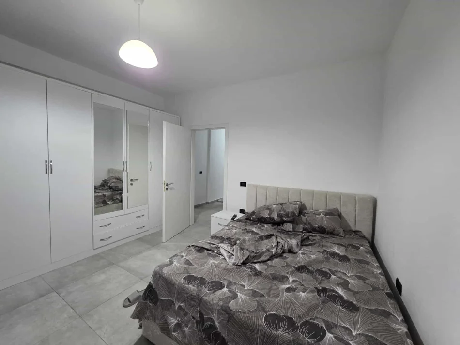 Tirane, shes apartament 2+1 Kati 2, 115 m² 169.000 € (shkoze)