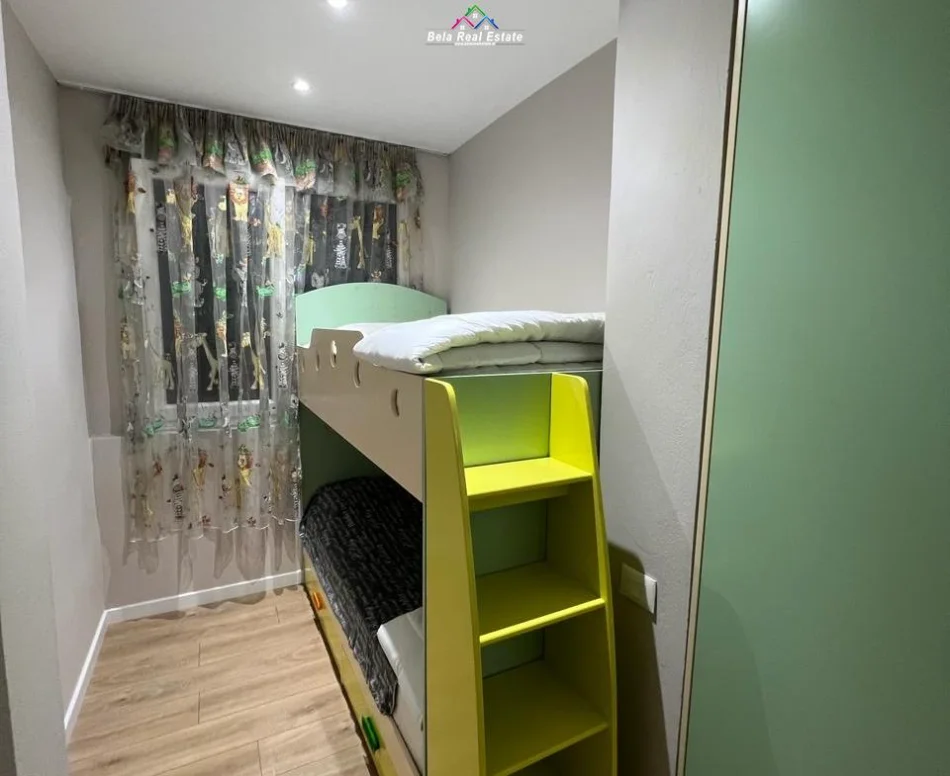 Tirane, jepet me qera apartament 1+1 Kati 3, 70 m² 630 € (Kodra e Diellit)
