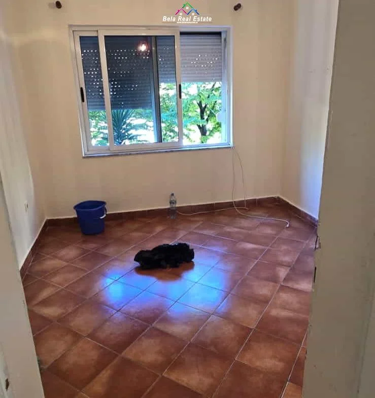Tirane, shes apartament 2+1 Kati 2, 72 m² 193.000 € (Rruga Nikolla Jorga)