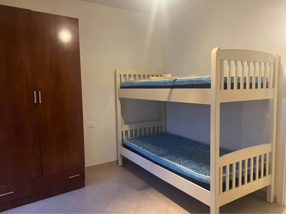 Tirane, jepet me qera apartament 2+1 Kati 2, 75 m² 570 € (rruga siri kodra)