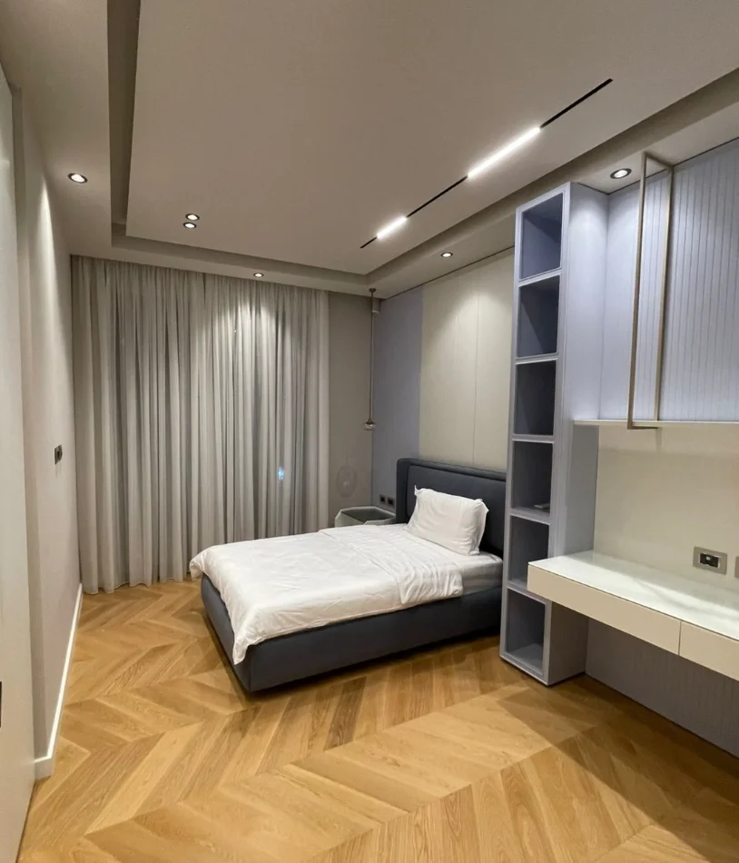 Tirane, shitet Vile 3 Katshe , 271 m² 1.000.000 € 