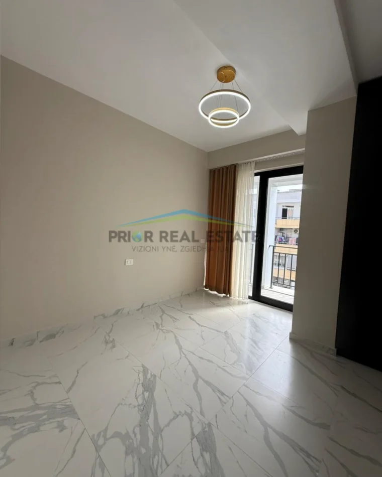 Tirane, shitet apartament 2+1 Kati 5, 114 m² 183.000 € 