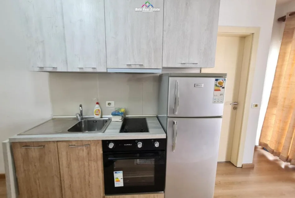 Tirane, jepet me qera garsonier Kati 6, 40 m² 430 € (Rruga e dibres)