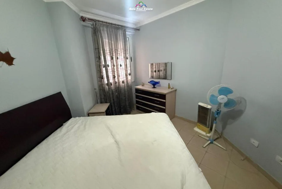 Tirane, jepet me qera apartament 1+1 Kati 2, 80 m² 470 € (Rruga Sabri Preveza)