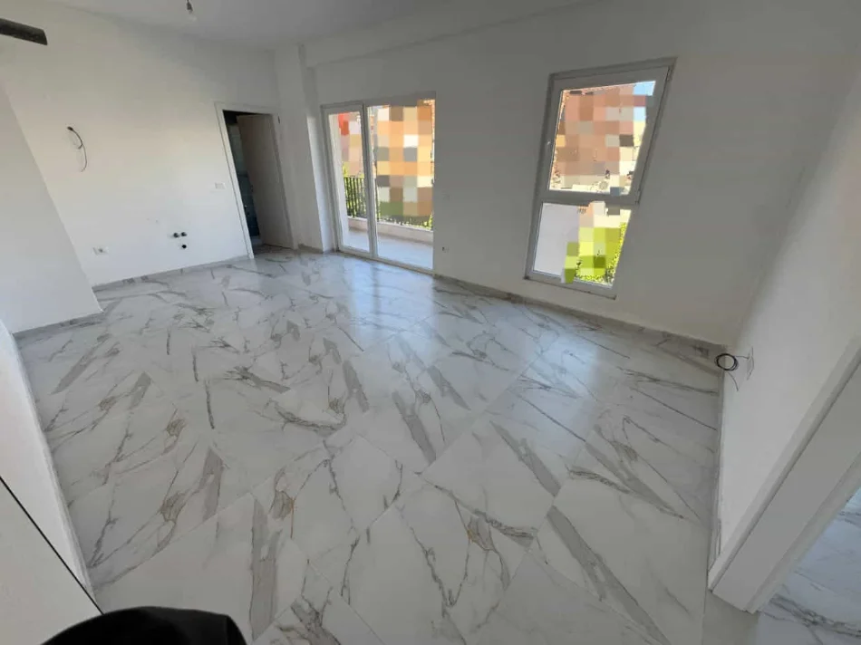 Tirane, jepet me qera zyre Kati 1, 69 m² 520 € (Rruga Dritan Hoxha)