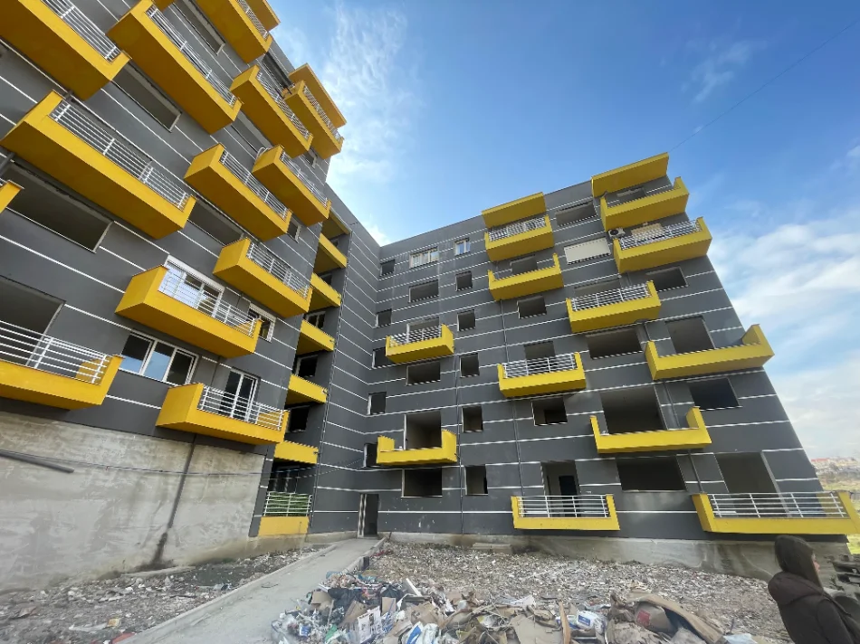 Tirane, shes apartament 1+1 Kati 5, 85.000 € 