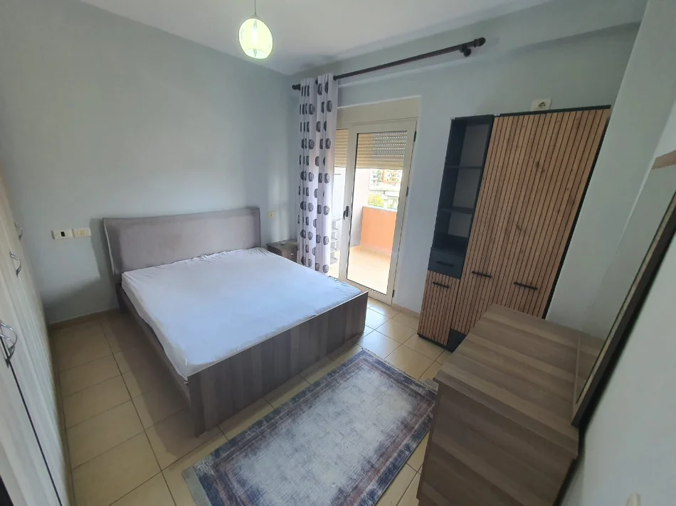 Durres, shitet apartament ne plazh 1+1+Ballkon Kati 4, 85.000 € (plepa)