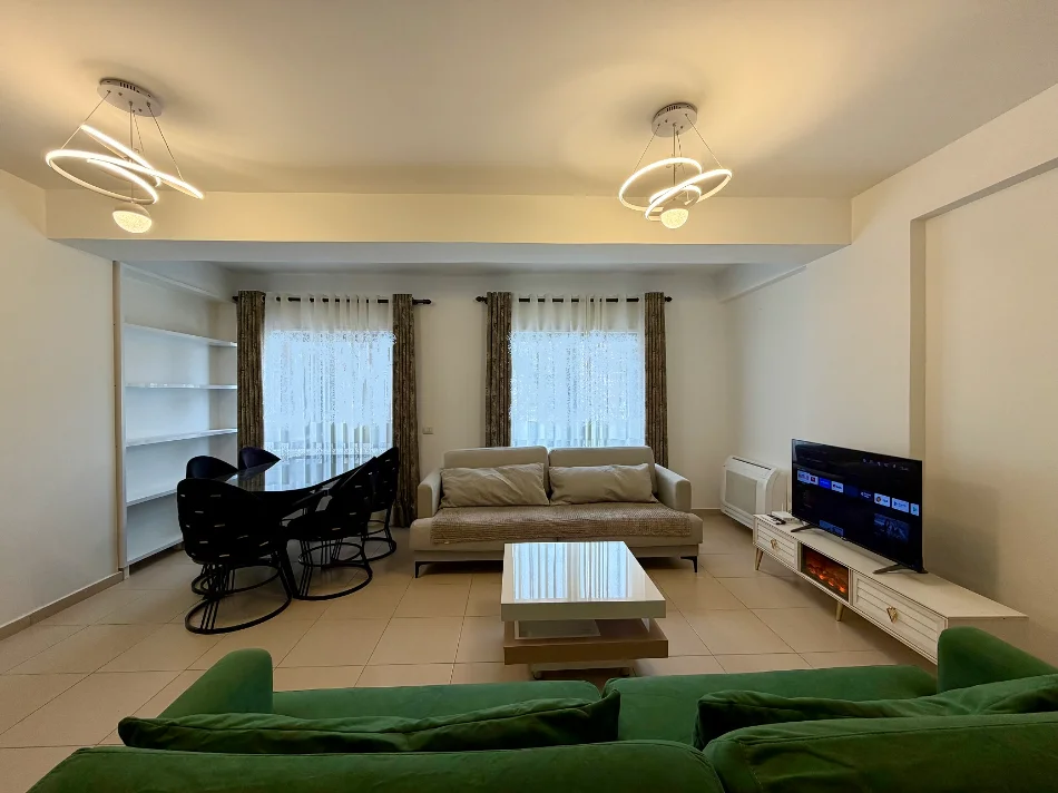 Tirane, jepet me qera apartament 1+1+Aneks Kati 3, 78 m² 50'000 leke/muaj (Rezidenca Kodra e Diellit)