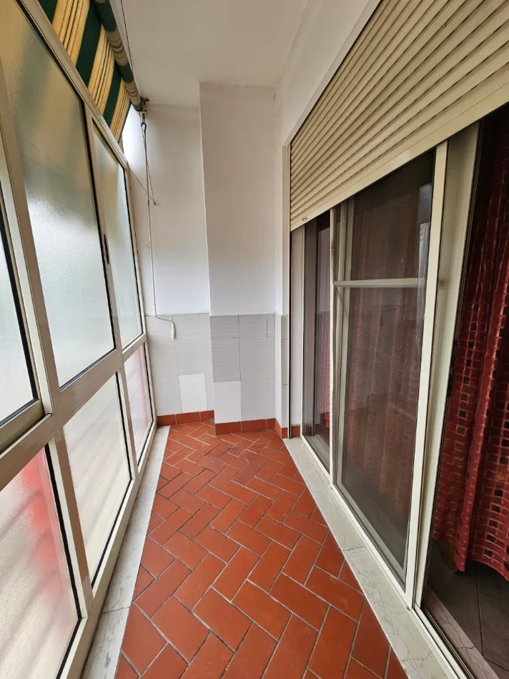 Shqiperi, jepet me qera apartament 2+1+Ballkon Kati 2, 110 m² 650 € (Vizion Plus)