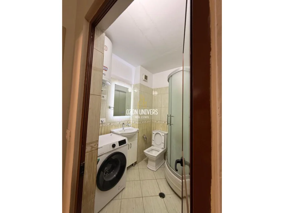 Tirane, shitet apartament 1+1+Ballkon Kati 5, 64 m² 135.000 € (Ali Demi)