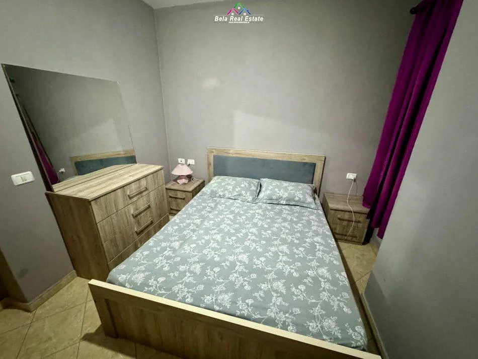 Tirane, shes apartament 1+1+Ballkon Kati 3, 60 m² 103.000 € (astrit losha)