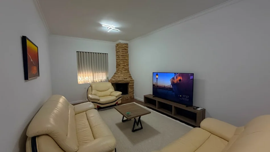 Vlore, jepet me qera Vile 2+1+Aneks+Ballkon Kati 1, 120 m² 800 € (Sherishte, Vlore)