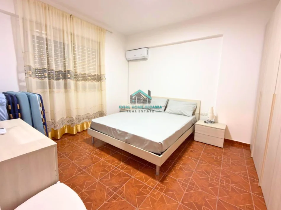 Vlore, shitet apartament 1+1+Ballkon Kati 2, 72 m² 105.000 € (Lungomare, vlore)