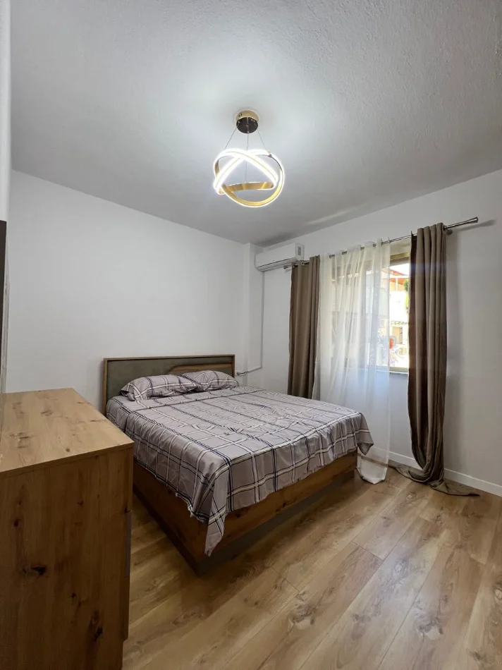 Durres, shitet apartament 1+1+Ballkon Kati 3, 75 m² 98.000 € (Golem, vetëm 100 metra nga deti)