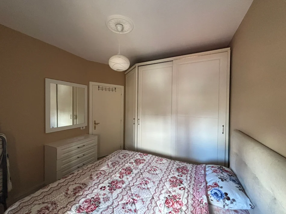 Tirane, jepet me qera apartament 1+1+Ballkon Kati 7, 60 m² 600 € (Myslym Shyri)
