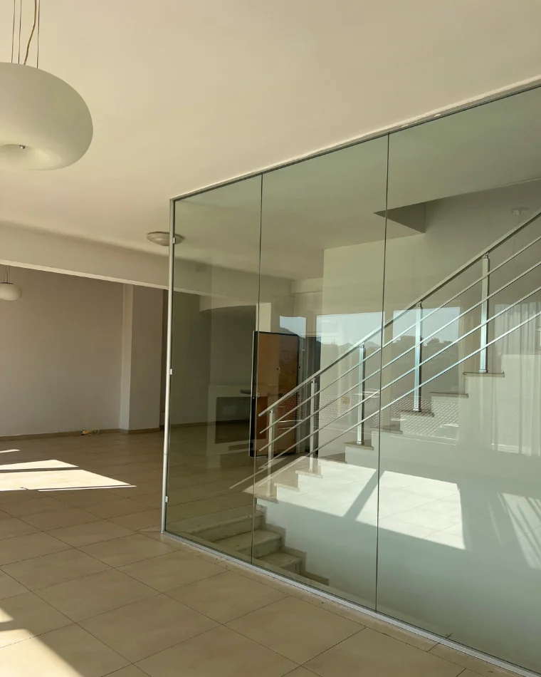 Tirane, jepet me qera Vile Vile 2 Katshe Kati 2, 461 m² 
